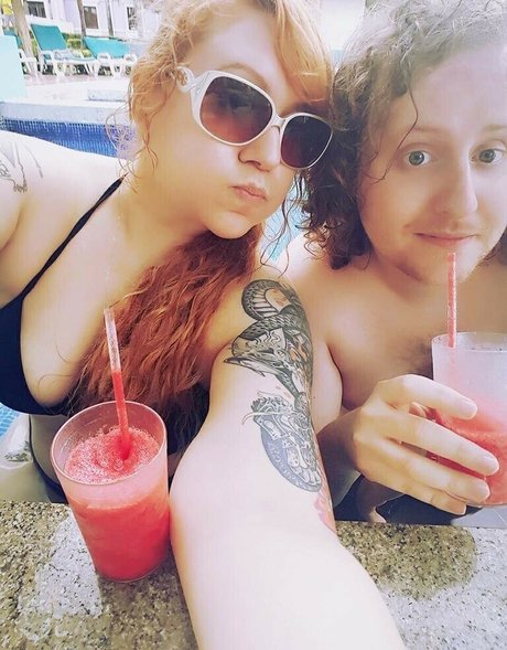 Lucahjin star du porno en haute qualité photo