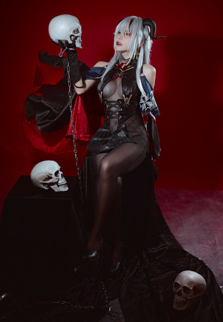 blonde aux gros seins onlyfans sexy des photos