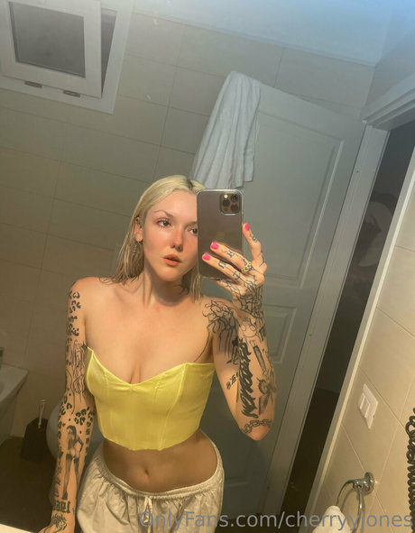 cherryyjones sexe de star du porno image