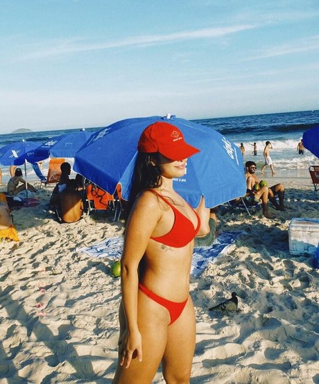 Bruna Balbino modèle images