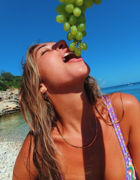 Evanthia Theodorou modèle collection