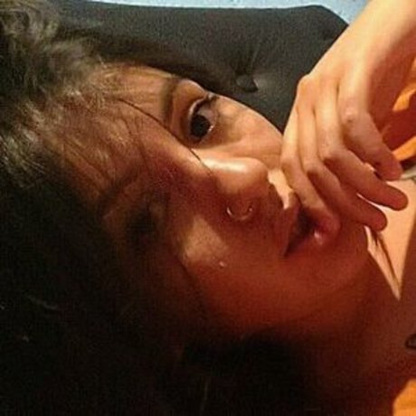 asiatique gratuit onlyfans haut img