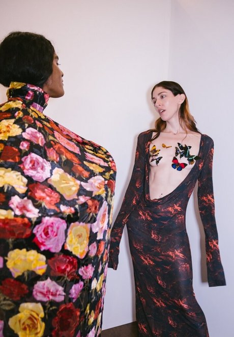 Caroline Polachek top star images