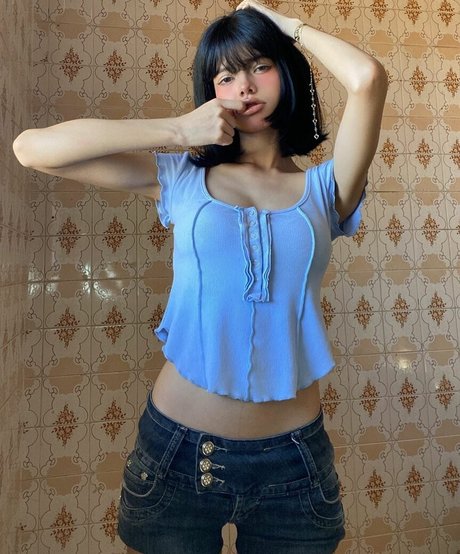 Vamp car star du porno parfaite photo