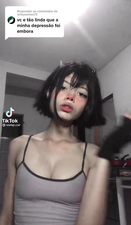 Vamp car star du porno érotique image