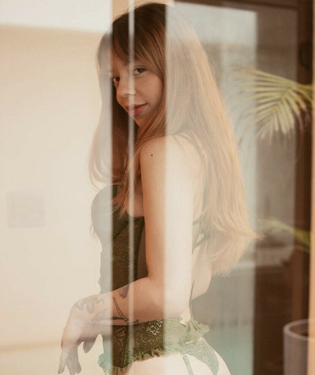 Brendazelinski étoile chaude image