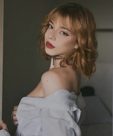 Brendazelinski actrice xxx photos