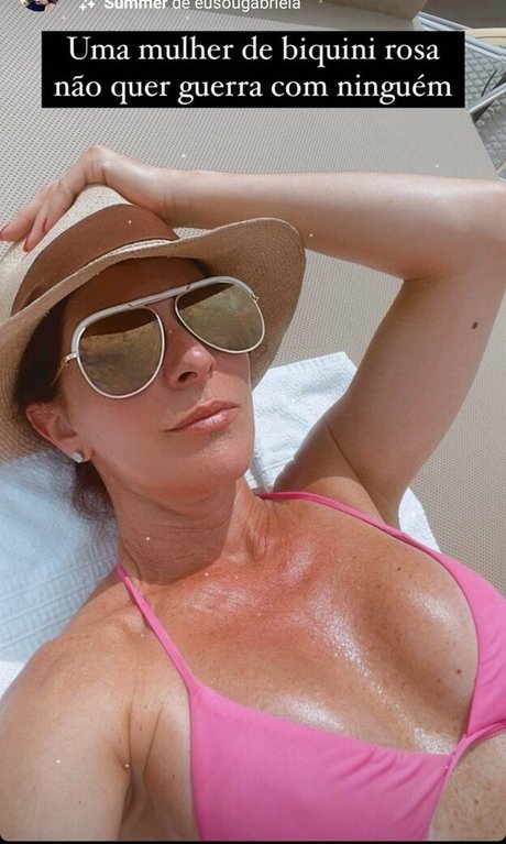 Ana Paula Padrao art modèle img