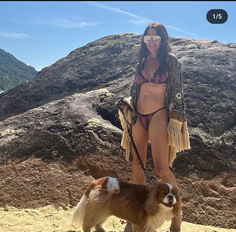 Ana Paula Padrao star du porno gratuit image