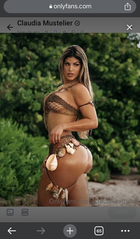 Claudia Mustelier étoile sympa photo