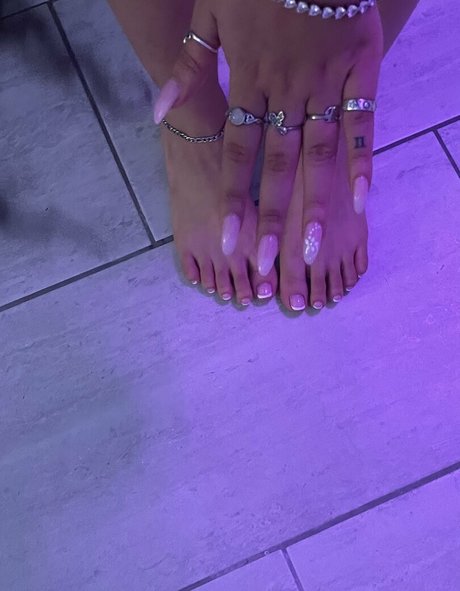 em1lina actrice de sexe galerie