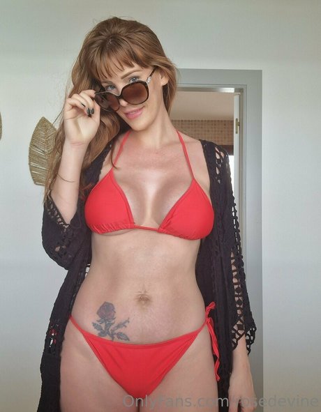 blonde au gros cul onlyfans belle sexy des photos