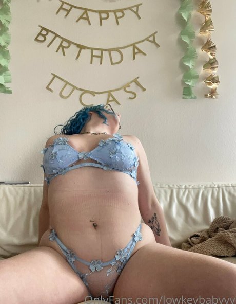 lowkeybabyyy étoile sexy image