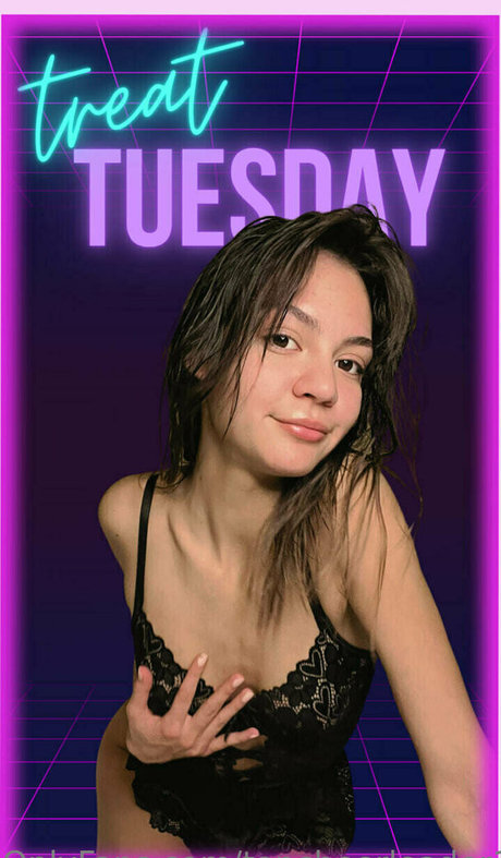 pawg ébène uniquementfans haute qualité gratuit image