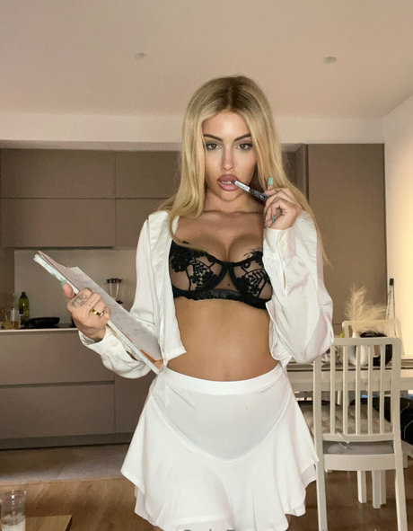 ébène baise onlyfans xxx nu collection