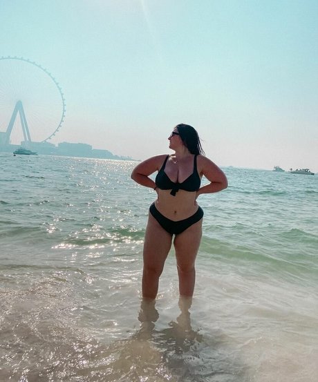 Rebecca Shortt star du porno belle galerie