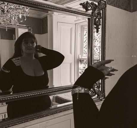 fans asiatiques maigres uniquement des nus parfaits des photos