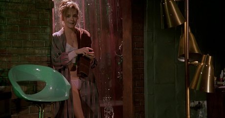 Lea Thompson modèle exclusif img