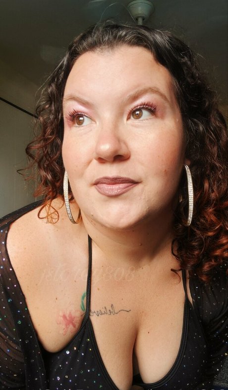 amateurs français onlyfans plutôt sexy photo