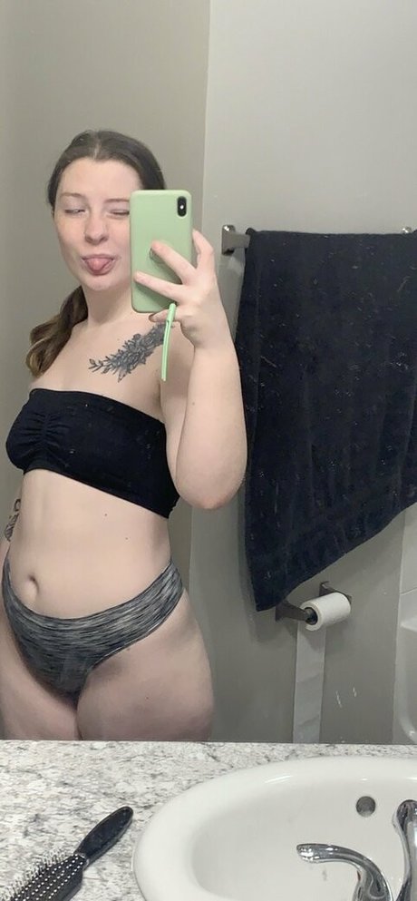 elfbxby modèle sympa photo