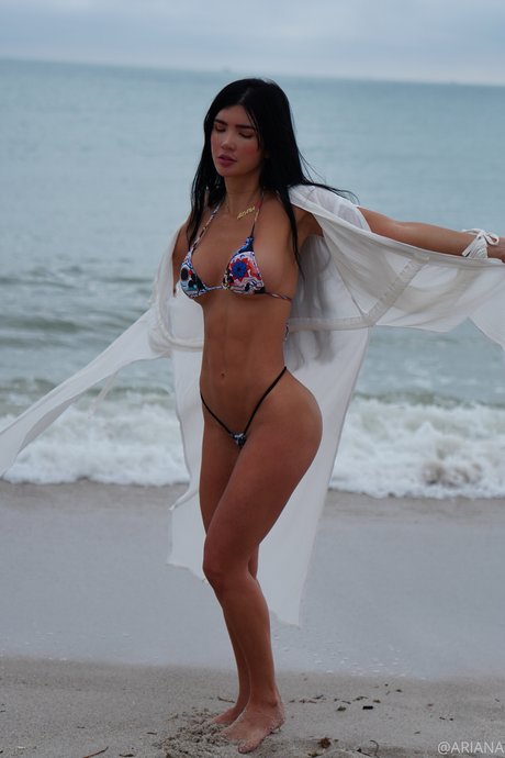 fellation asiatique onlyfans bel art image