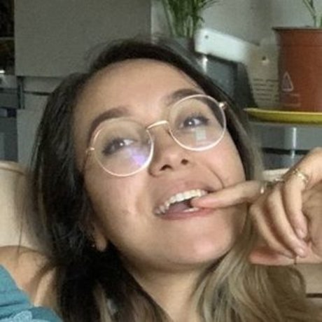 ccesca modèle sexy images