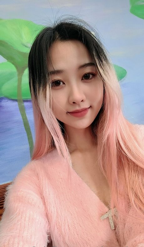 dear chuu actrice des photos