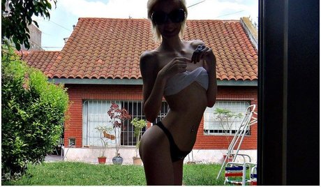 doigté lesbien onlyfans haut sexy image