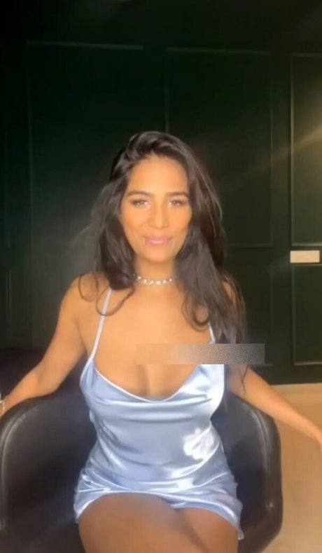 blonde aux gros seins onlyfans sexe nu galeries