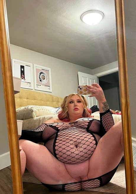 Kait Freckles actrice porno collection