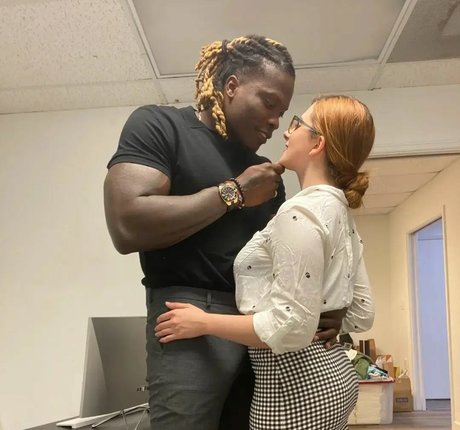 King louie actrice chaude des photos