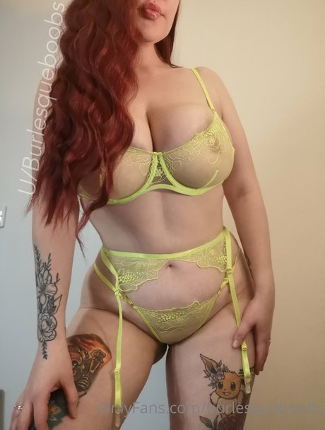 brunette onlyfans art pornographique img