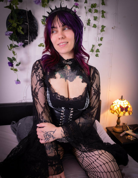 petite ébène onlyfans assez érotique galerie