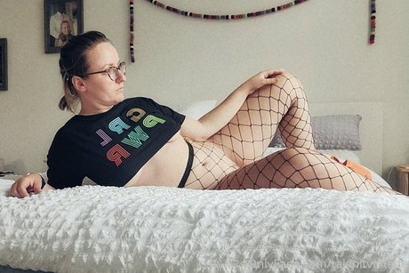 bbw épais uniquementfans nus parfaits collection