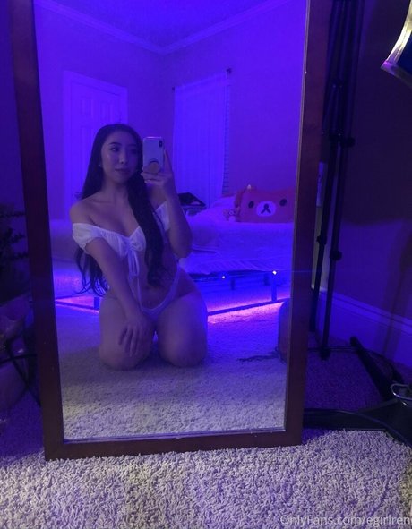 egirlren modèle pornographique photos