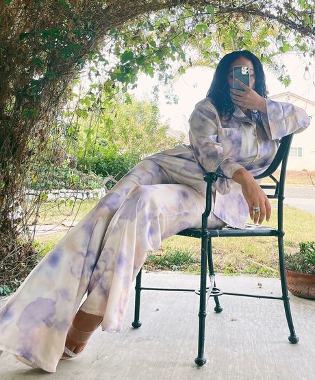 baisers lesbiens onlyfans sexe xxx image