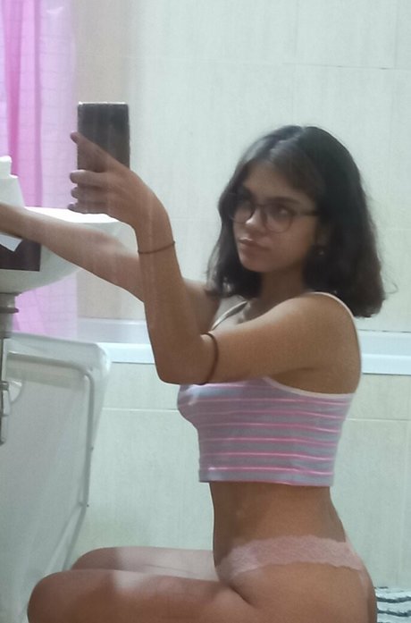 cleoisaway étoile érotique img