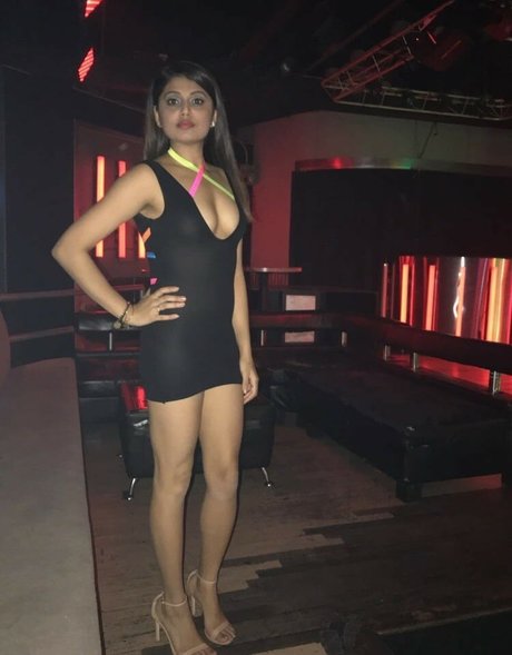 fans de gloryhole uniquement plutôt parfait images