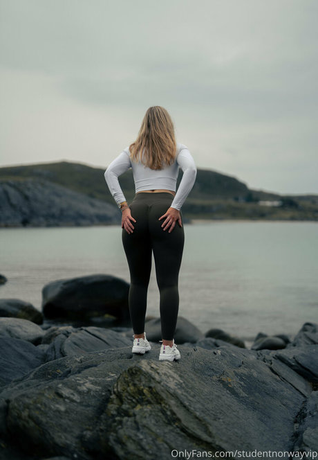 StudentNorwayVIP star du porno chaud photo