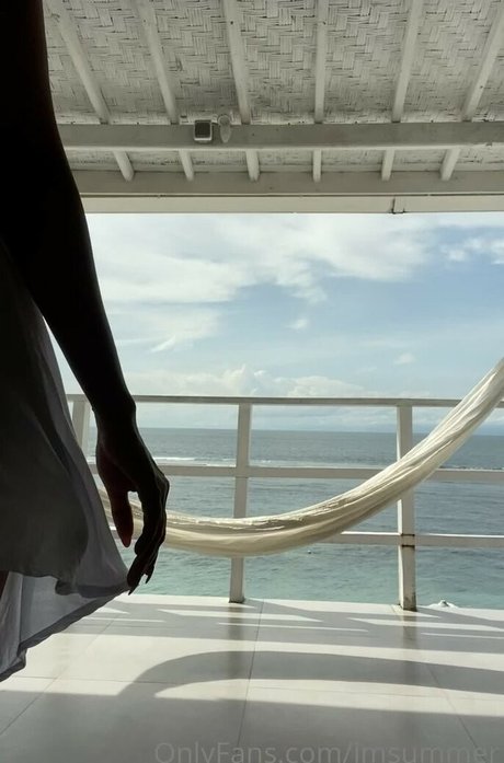 Imsummer actrice parfaite photos