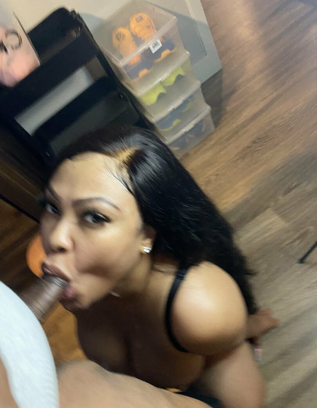 Lacey Duvalle modèle pornographique photos