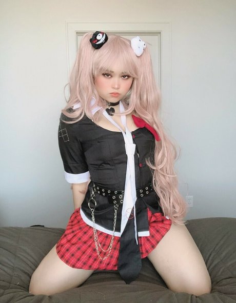 Ambiiyah actrice hd des photos