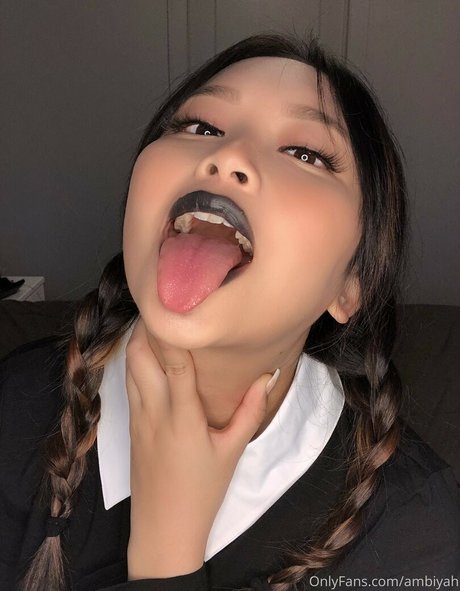 tatouages ​​blonds onlyfans meilleur sexy galeries