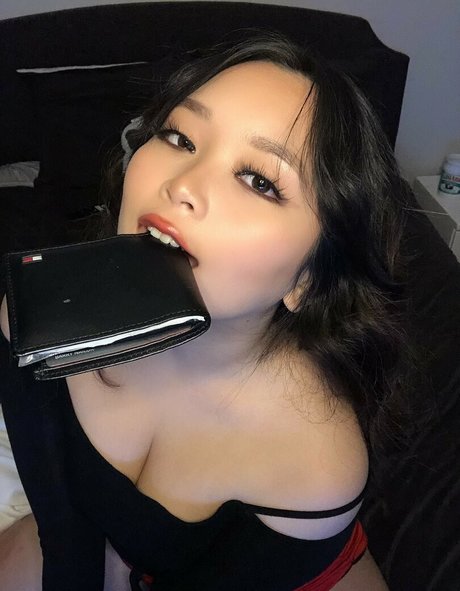 Ambiiyah xxx star du porno archive