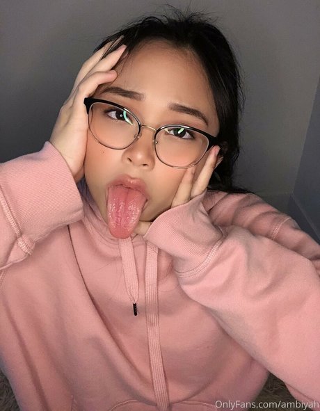 chatte dadolescente asiatique onlyfans pornographique hd galeries