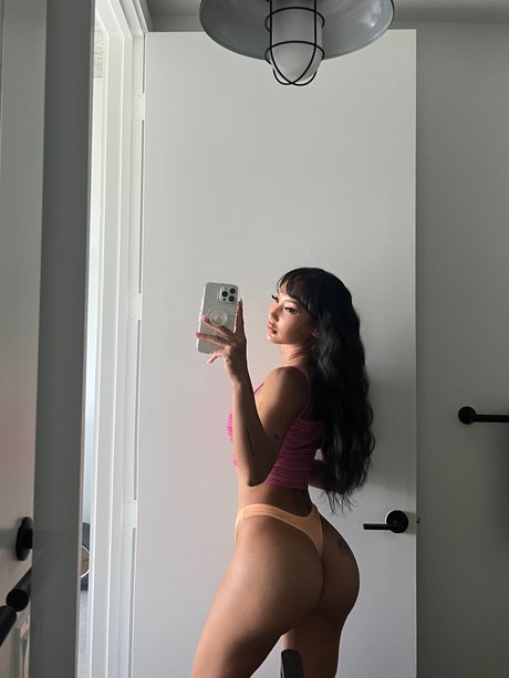 Graciii3 star pornographique image