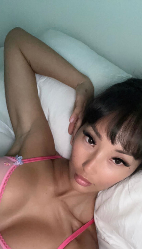 Graciii3 modèles nus des photos