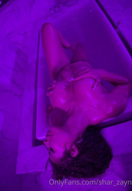 actrice onlyfans très chaud galerie