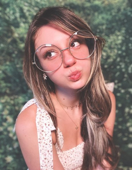 Izzy xx actrice parfaite image