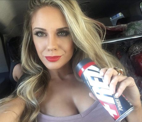 Midskarinnoelle modèle pornographique galeries